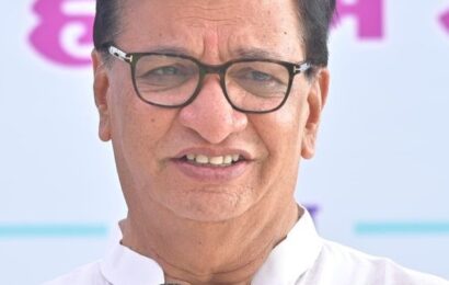 सुसंस्कृत नेतृत्वाच्या अनपेक्षित पराभवामुळे संगमनेर तालुक्यासह महाराष्ट्र हळहळला सुसंस्कृत नेतृत्वाच्या अनपेक्षित पराभवामुळे संगमनेर तालुक्यासह महाराष्ट्र हळहळला