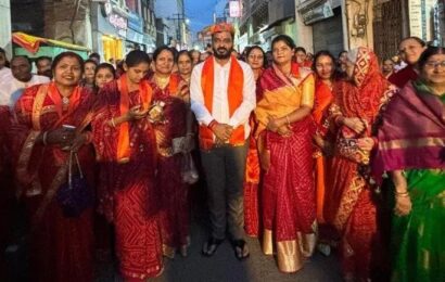 भगवान जगन्नाथ रथयात्रेनिमित्त आयोजित शोभा यात्रेत आमदार अमोल खताळ यांचा सहभाग भगवान जगन्नाथ रथयात्रेनिमित्त आयोजित शोभा यात्रेत आमदार अमोल खताळ यांचा सहभाग