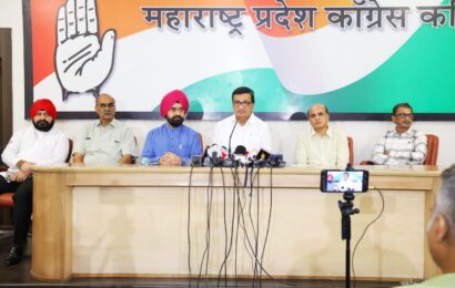 अवकाळी पावसाने शेतकऱ्याचे कंबरडे मोडले, पंचनाम्याचे सोपस्कर कशाला ? हेक्टरी ५० हजारांची मदत तातडीने करा – माजी मंत्री बाळासाहेब थोरात